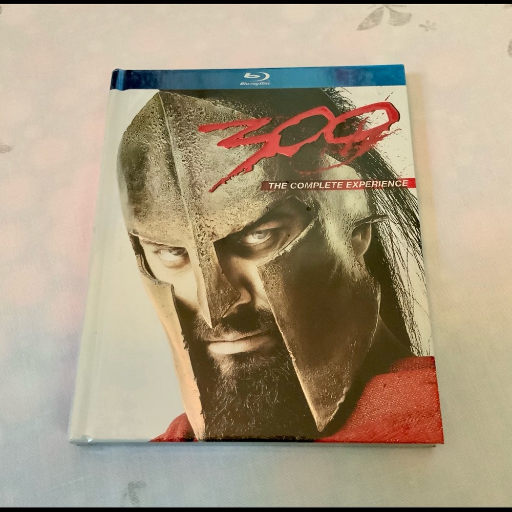 300 : the Complete Experience Blue Ray DVD Unopened